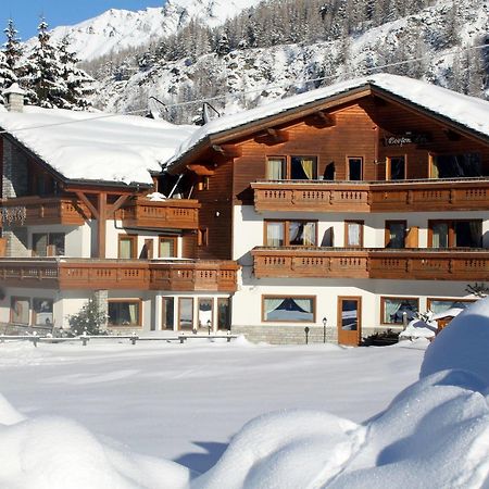 Hotel Bouton D'Or - Cogne Zewnętrze zdjęcie