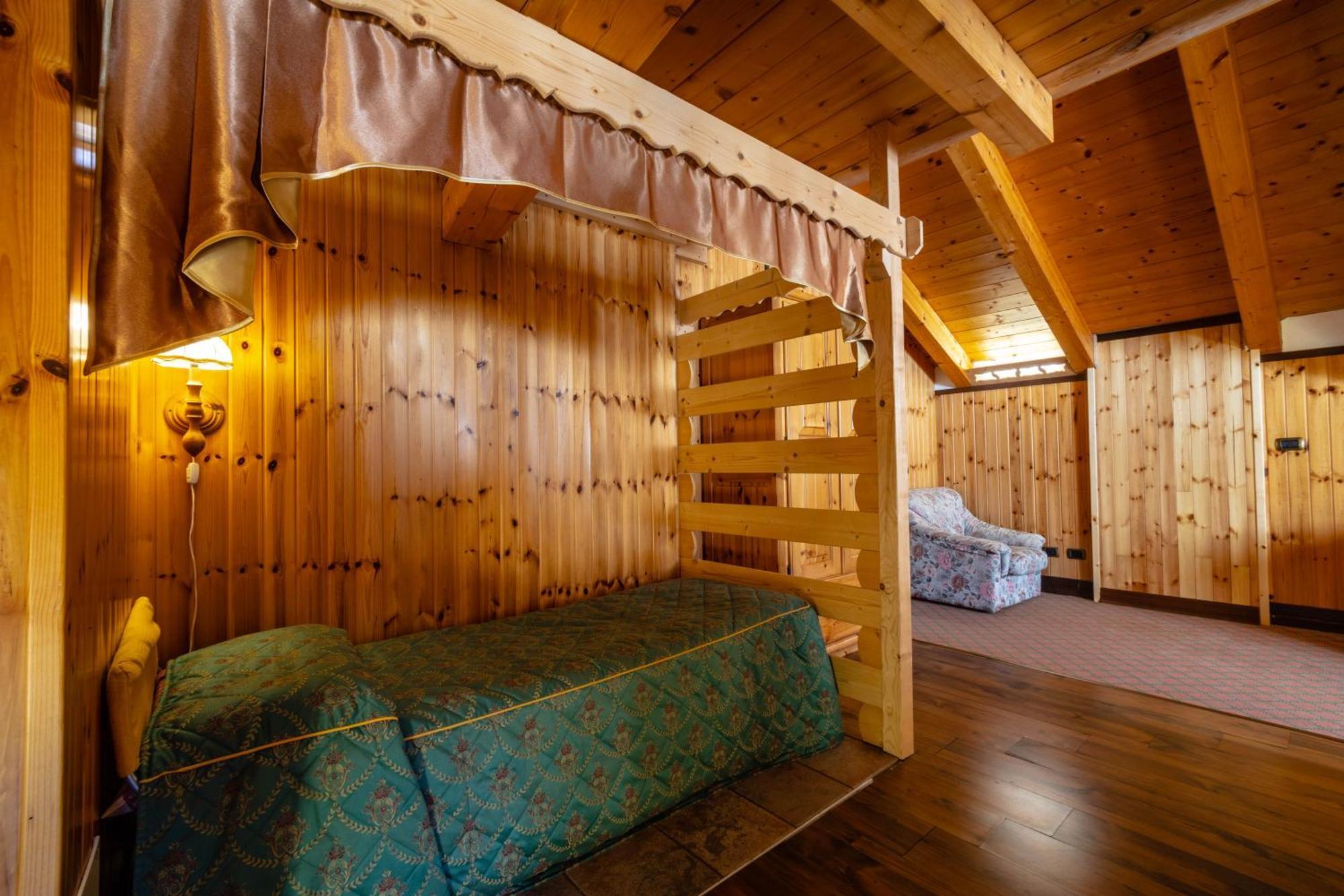 Hotel Bouton D'Or - Cogne Zewnętrze zdjęcie