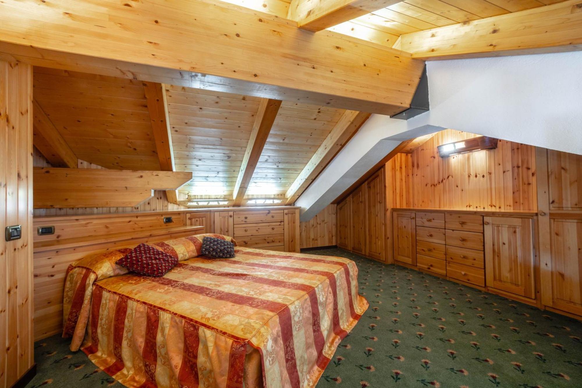 Hotel Bouton D'Or - Cogne Zewnętrze zdjęcie