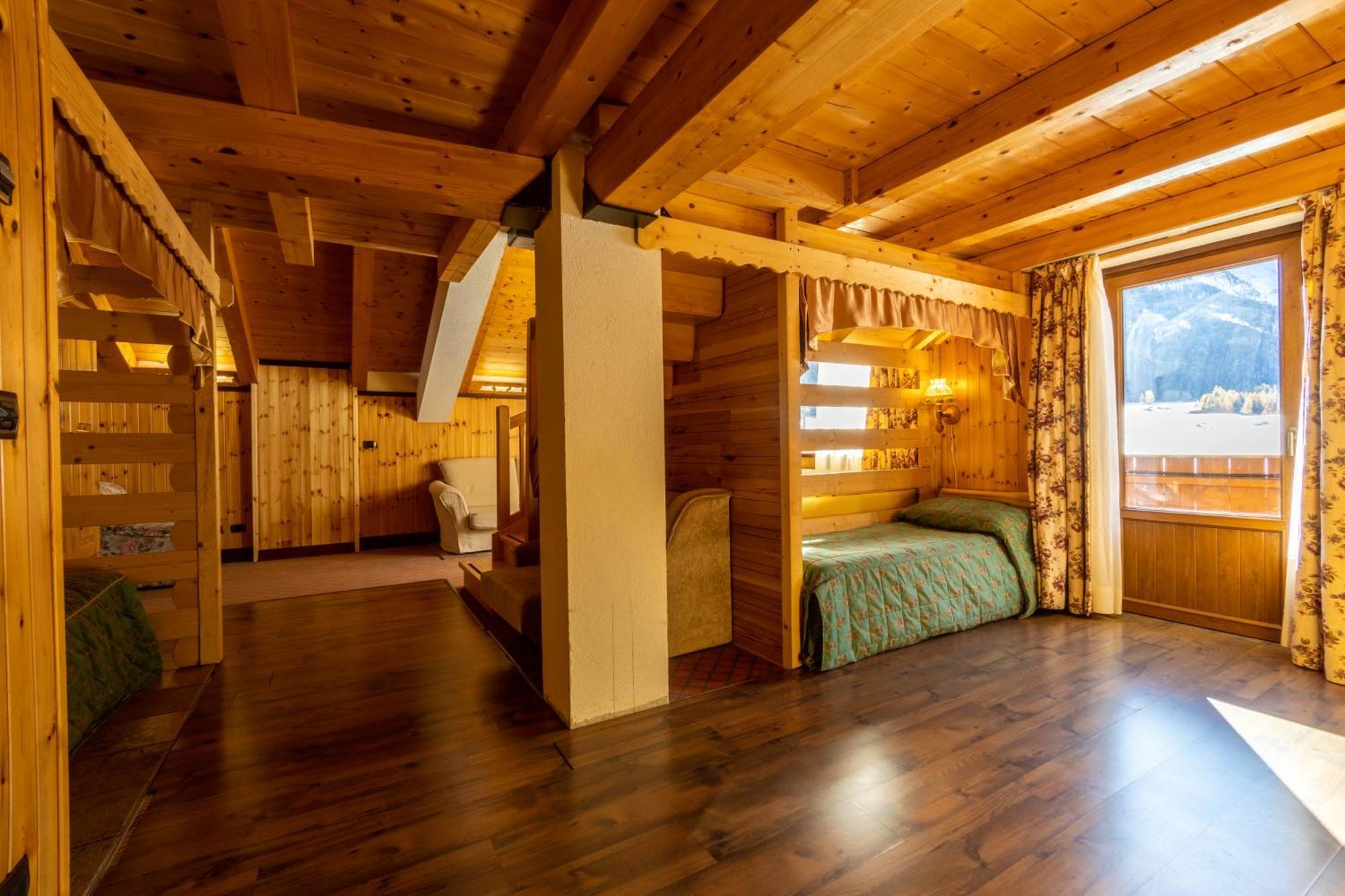 Hotel Bouton D'Or - Cogne Zewnętrze zdjęcie