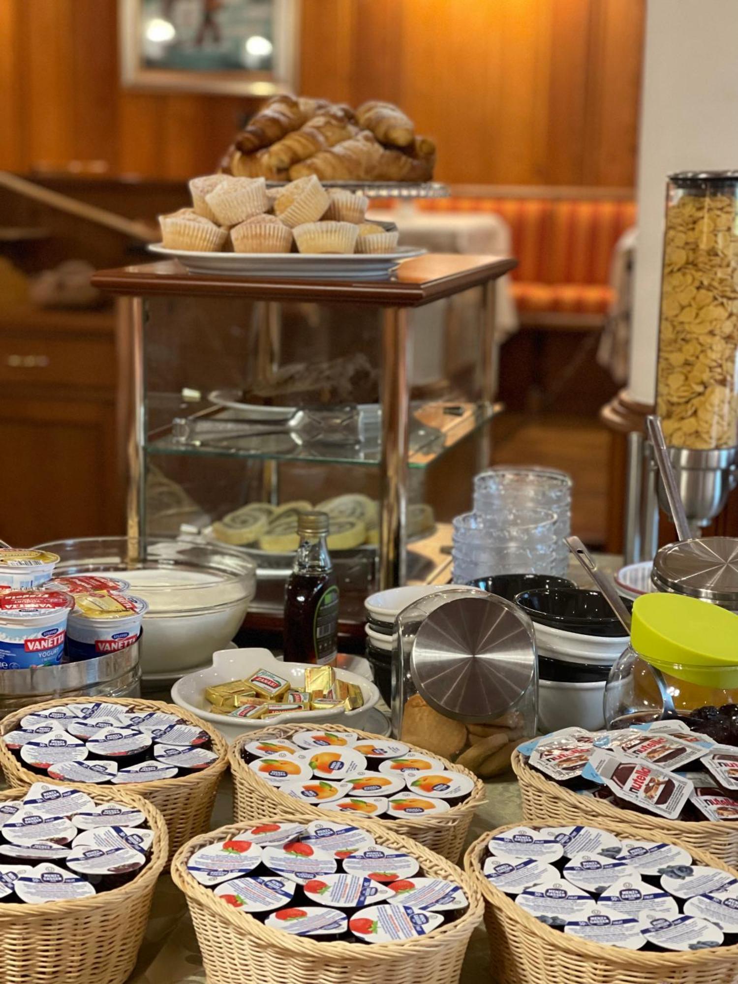 Hotel Bouton D'Or - Cogne Zewnętrze zdjęcie