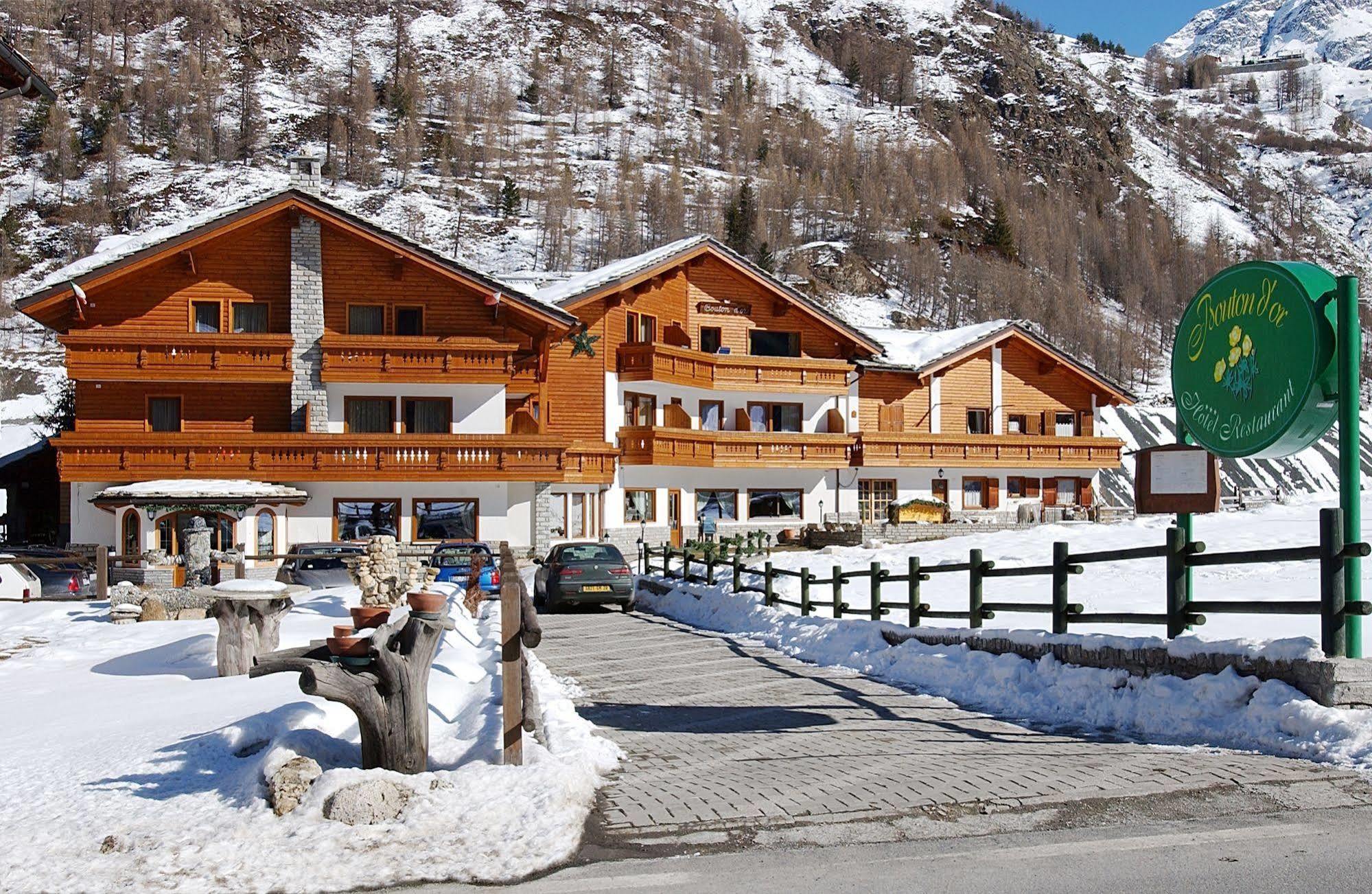 Hotel Bouton D'Or - Cogne Zewnętrze zdjęcie